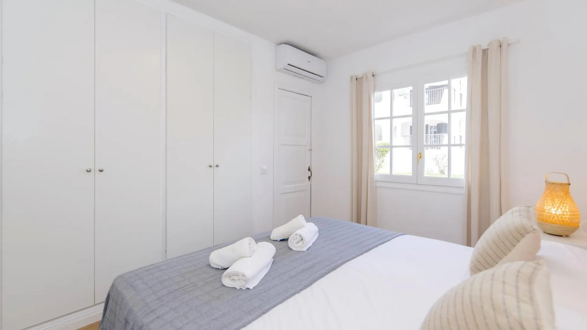 Siesta Mar Private Apt 92 Cala En Porter  Apartment